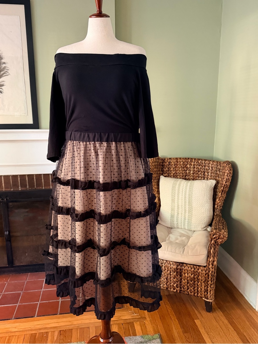 ELOQUII Swiss Dot Tulle Tiered Midi Skirt Black & Taupe NWT - Size 20
